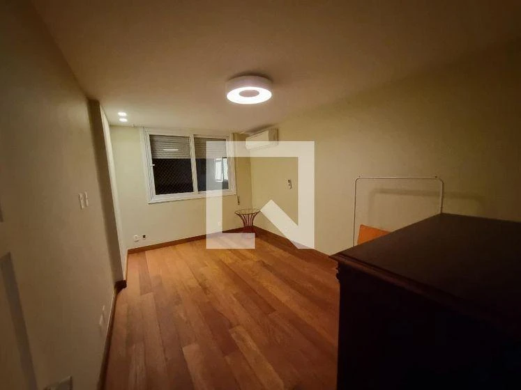 Washing machine in a 3-bedroom apartment, 300 m² — photo 45