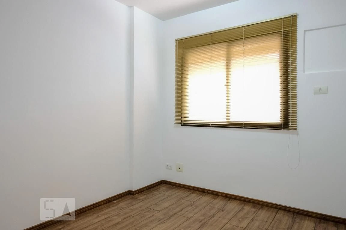 3-bedroom apartment with a mountain view — photo 37