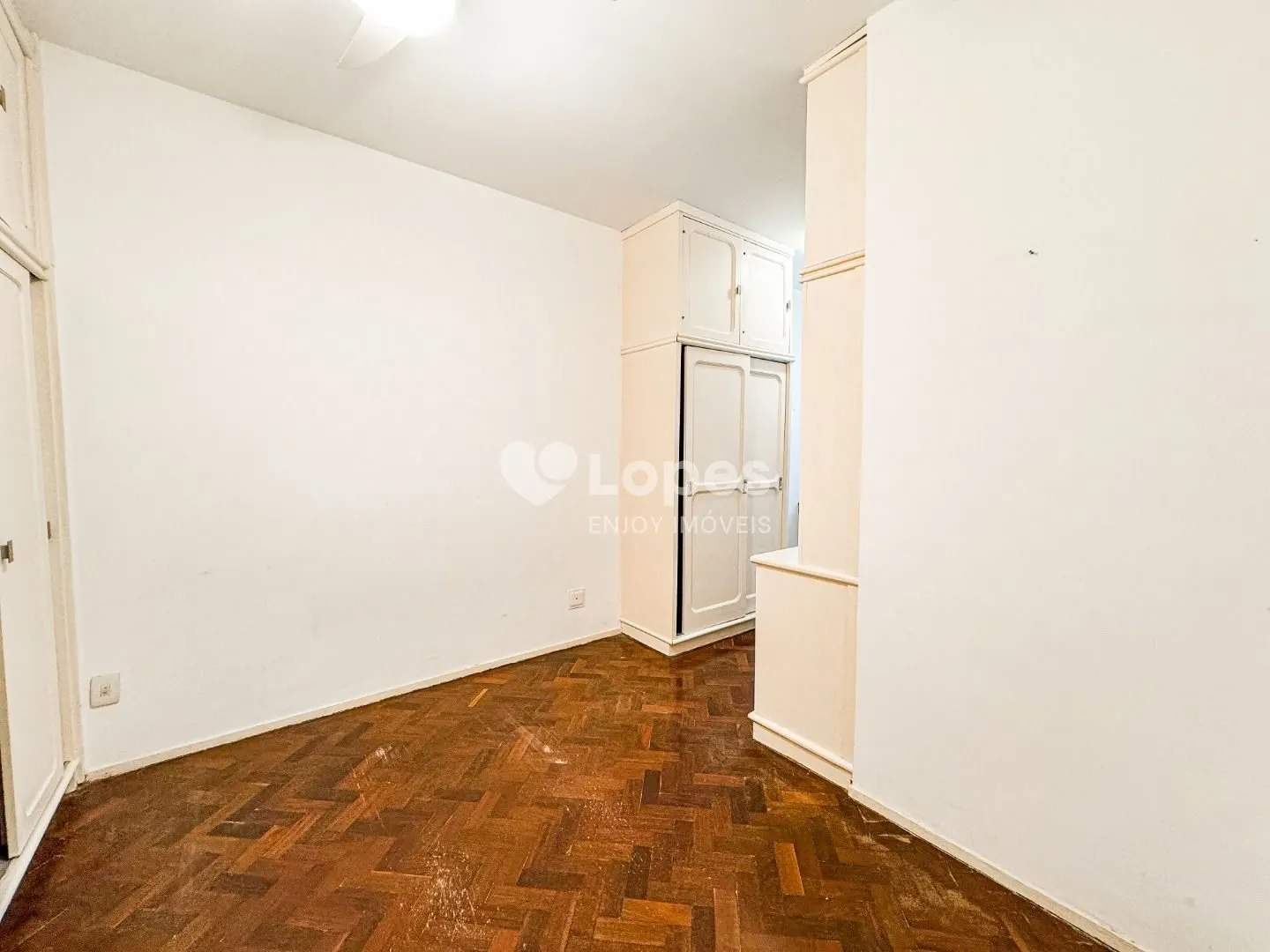 3-bedroom apartment with a home office — photo 8