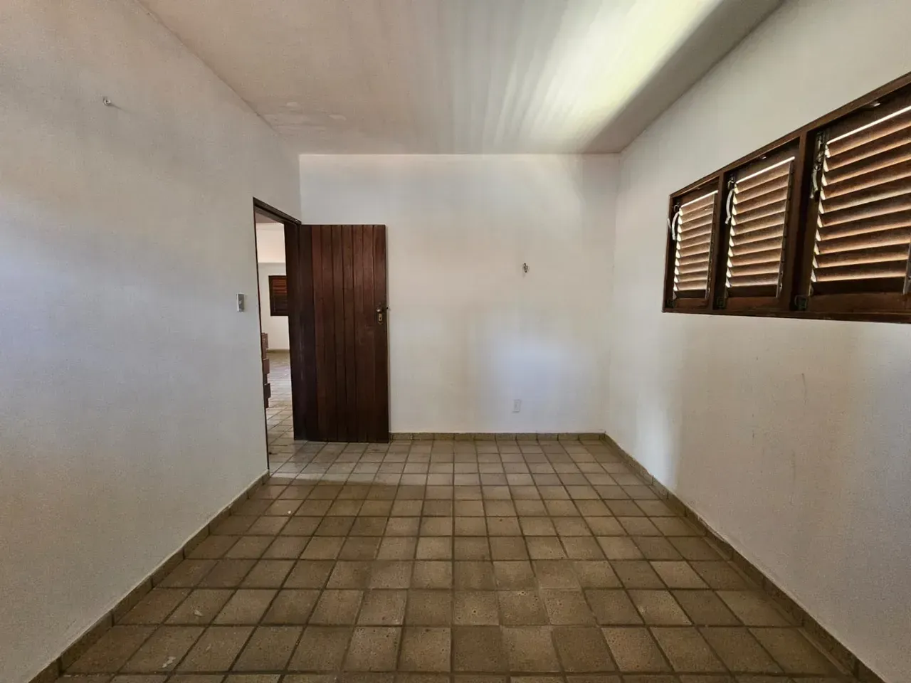3-bedroom house with a washing machine in João Pessoa — photo 8