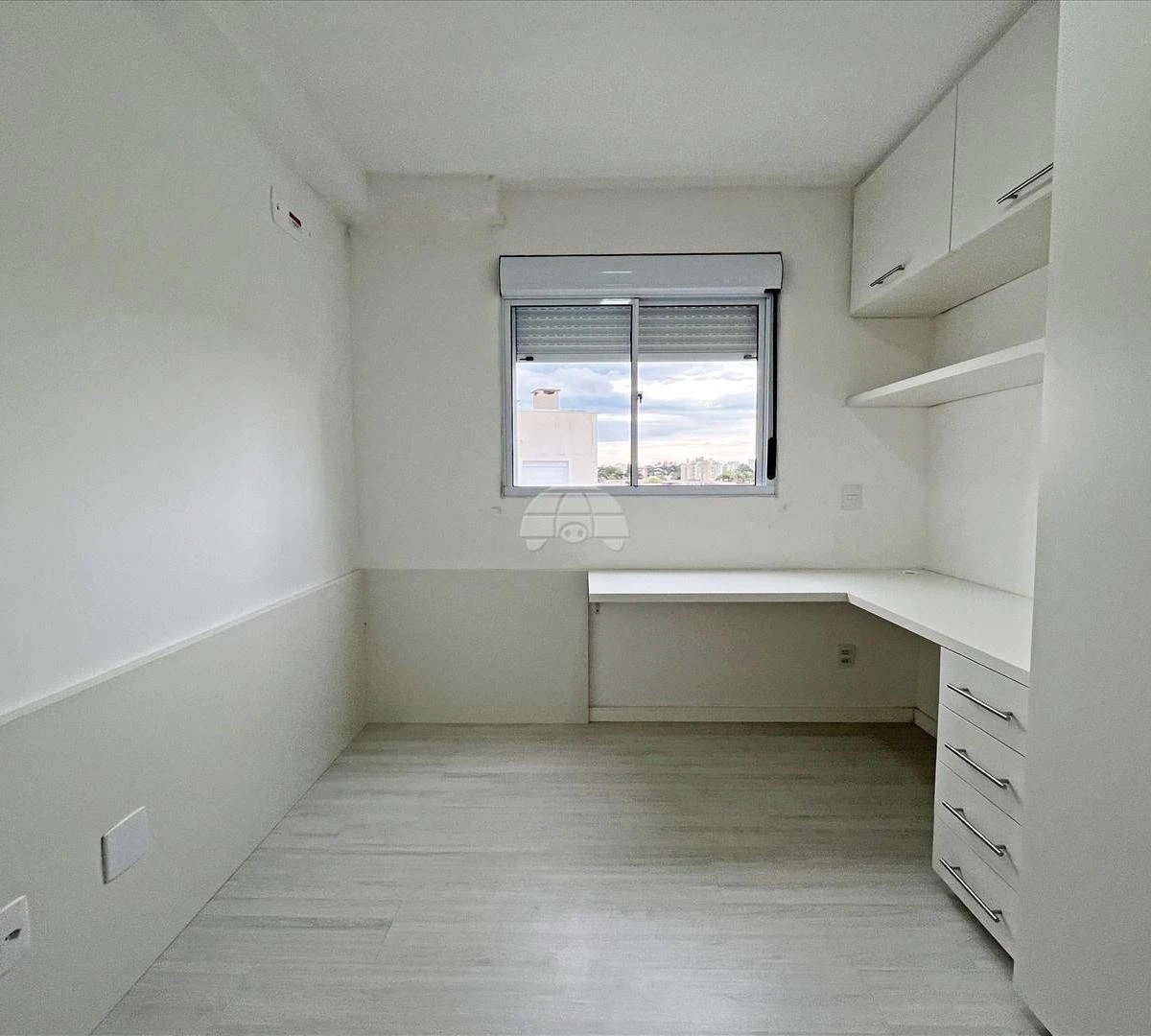 53 m² apartment with a washing machine and a home office — photo 18