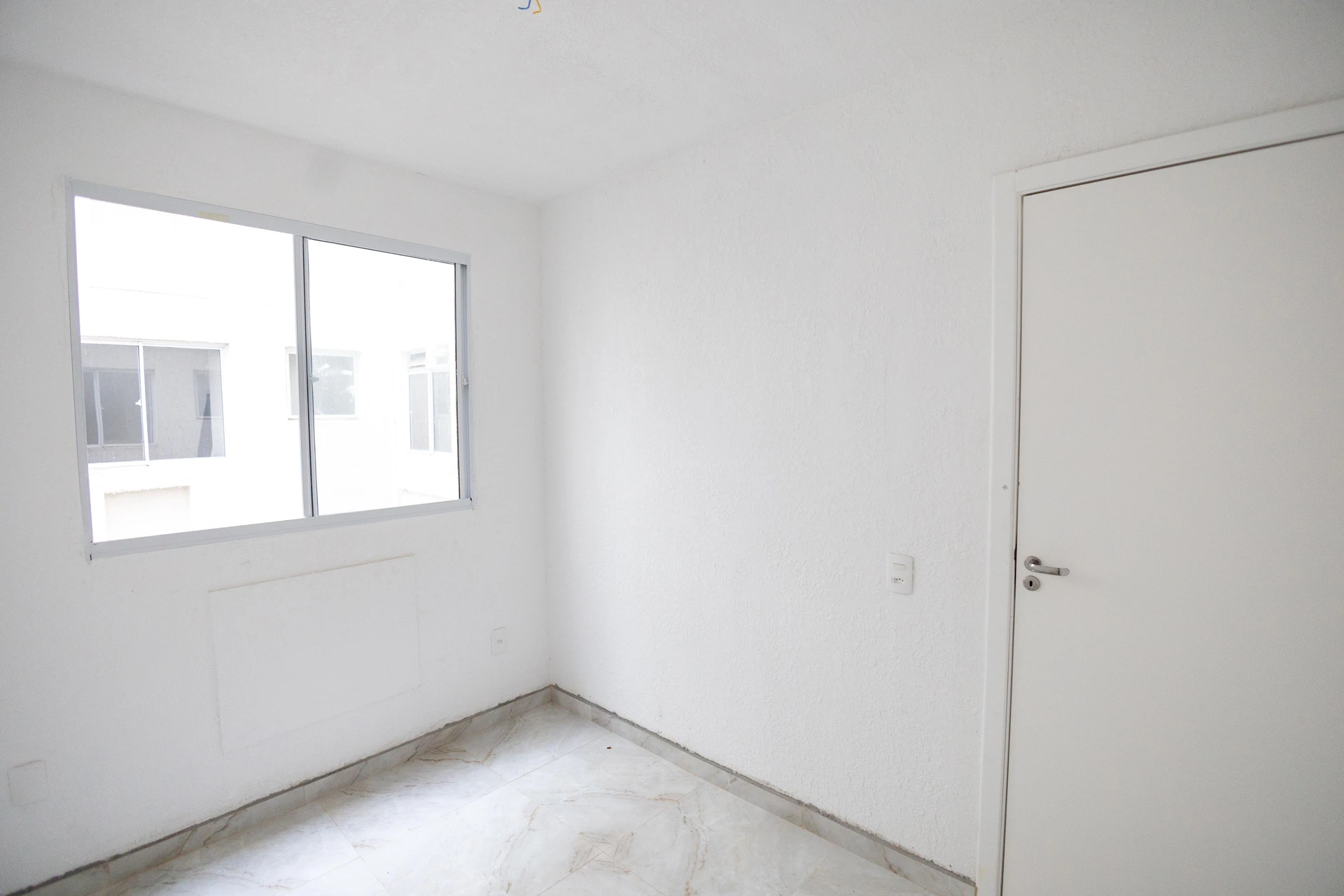Rental apartment with 2 bedrooms and 1 bathroom — photo 26