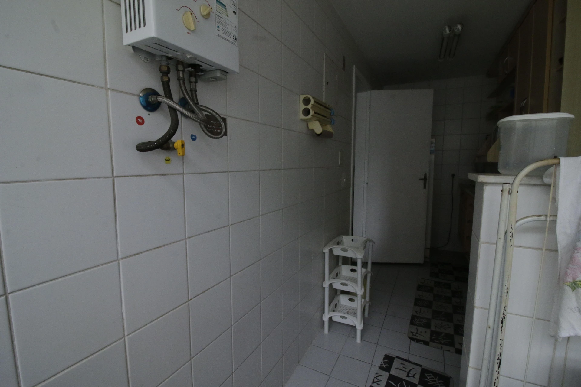 Квартира с 2 спальнями и балконом и 2 парковочными местами — photo 26