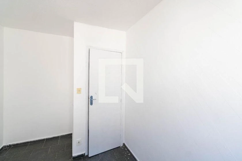 2-bedroom apartment with 1 parking space and closed kitchen — photo 6