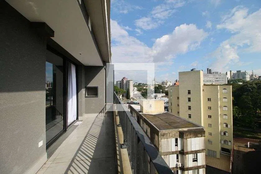 Apartamento amueblado de 1 dormitorio con cocina abierta — photo 20