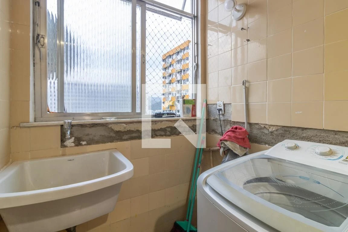 Apartamento mobiliado com 2 quartos e varanda — photo 34