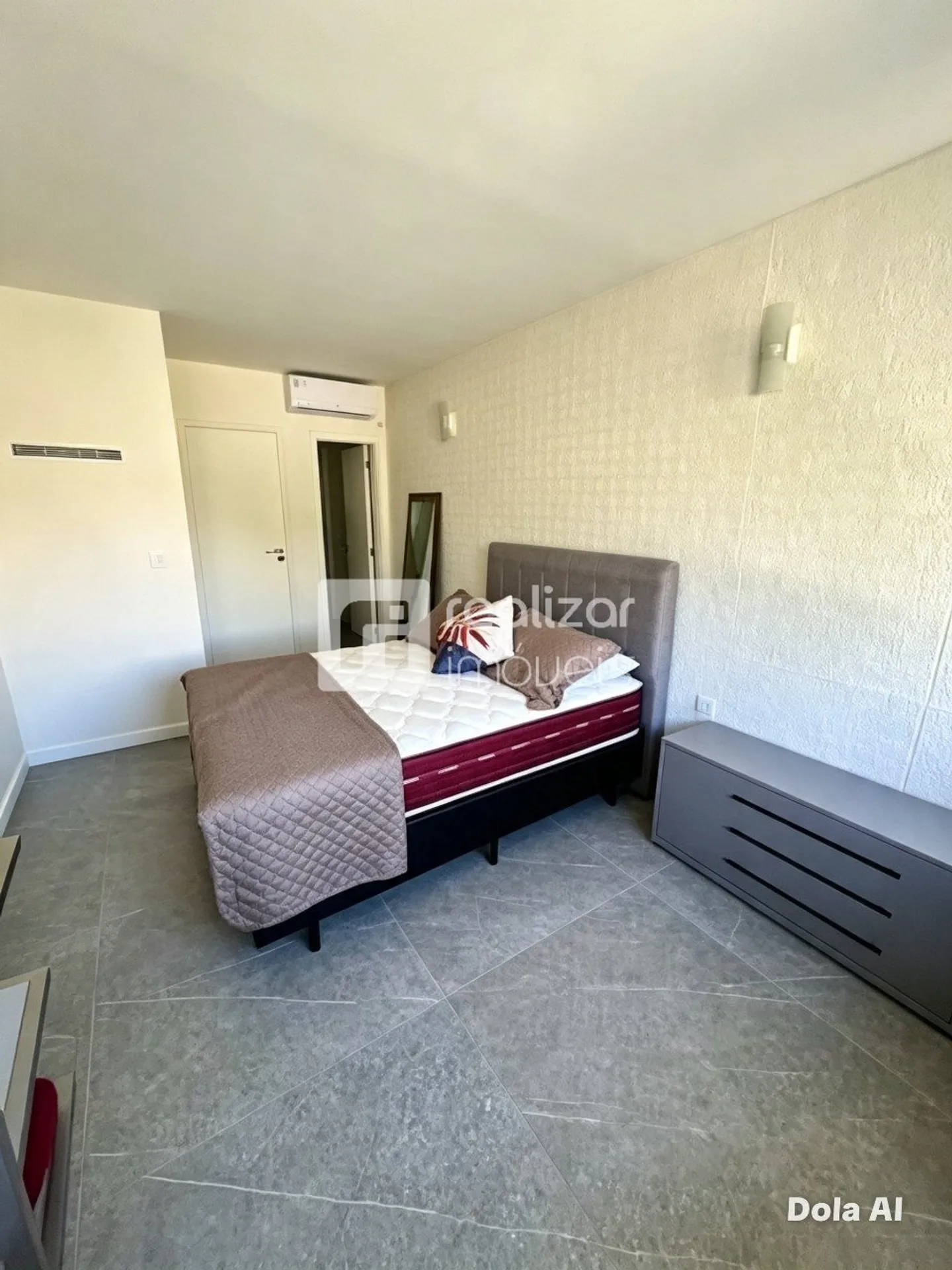 Квартира з 3 спальнями, власною ванною й балконом, 111 м² — photo 7