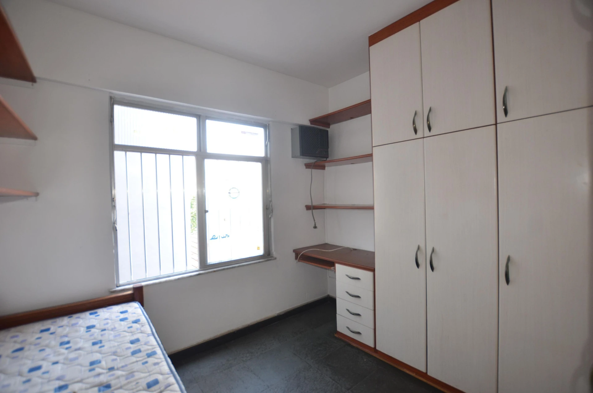 Apartamento com 2 quartos, 2 banheiros e varanda — photo 23
