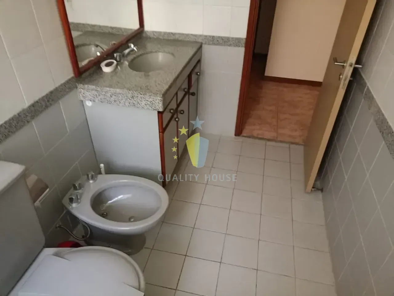 Furnished apartment with 1 bedroom and parking — photo 20