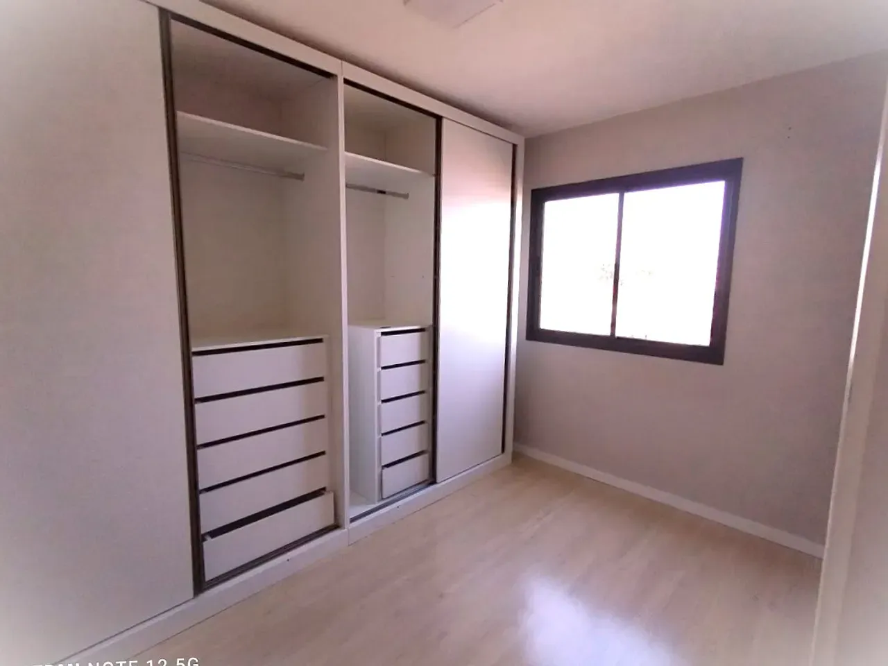 88 m² apartment with 2 bedrooms and 1 parking spot — photo 27