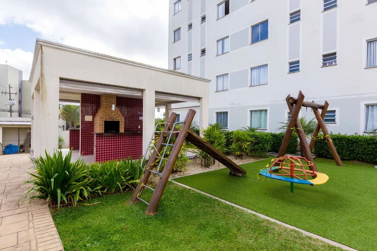 2-bedroom apartment with a washing machine in Curitiba — photo 26