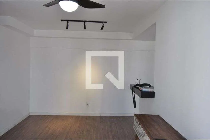 2-bedroom apartment with a home office — photo 19