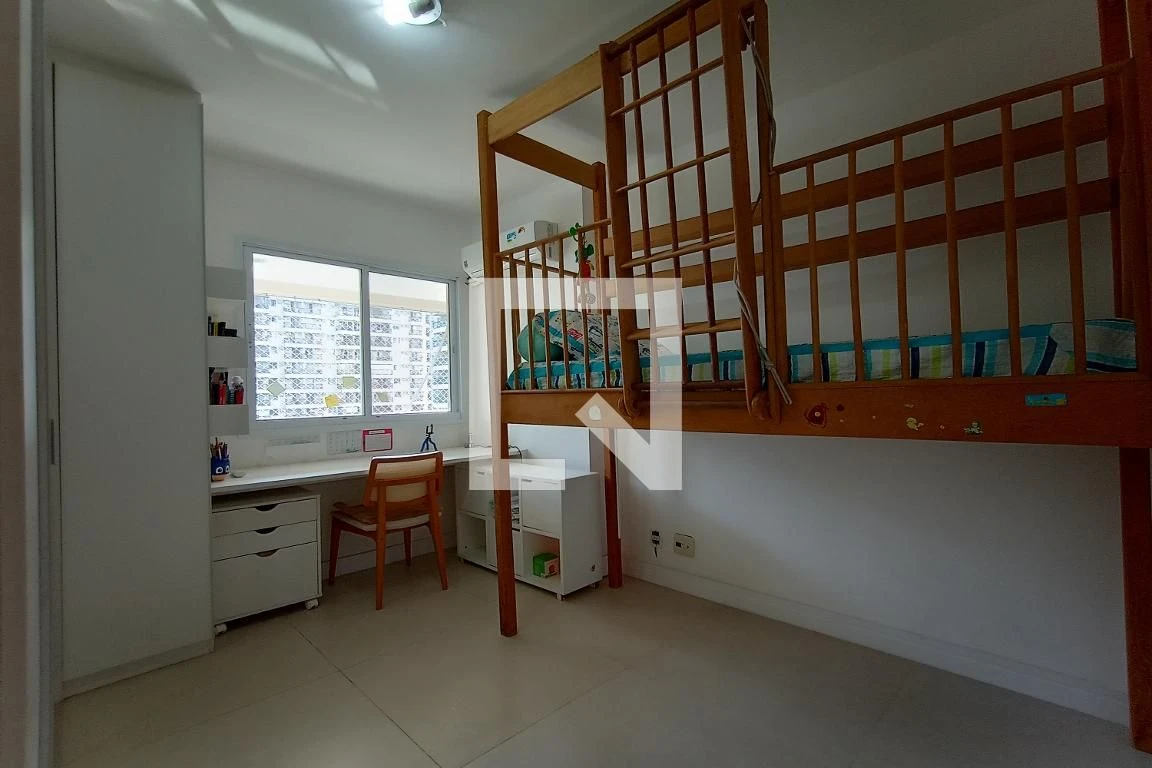 Furnished 3-bedroom apartment with 3 bathrooms and balcony — photo 9