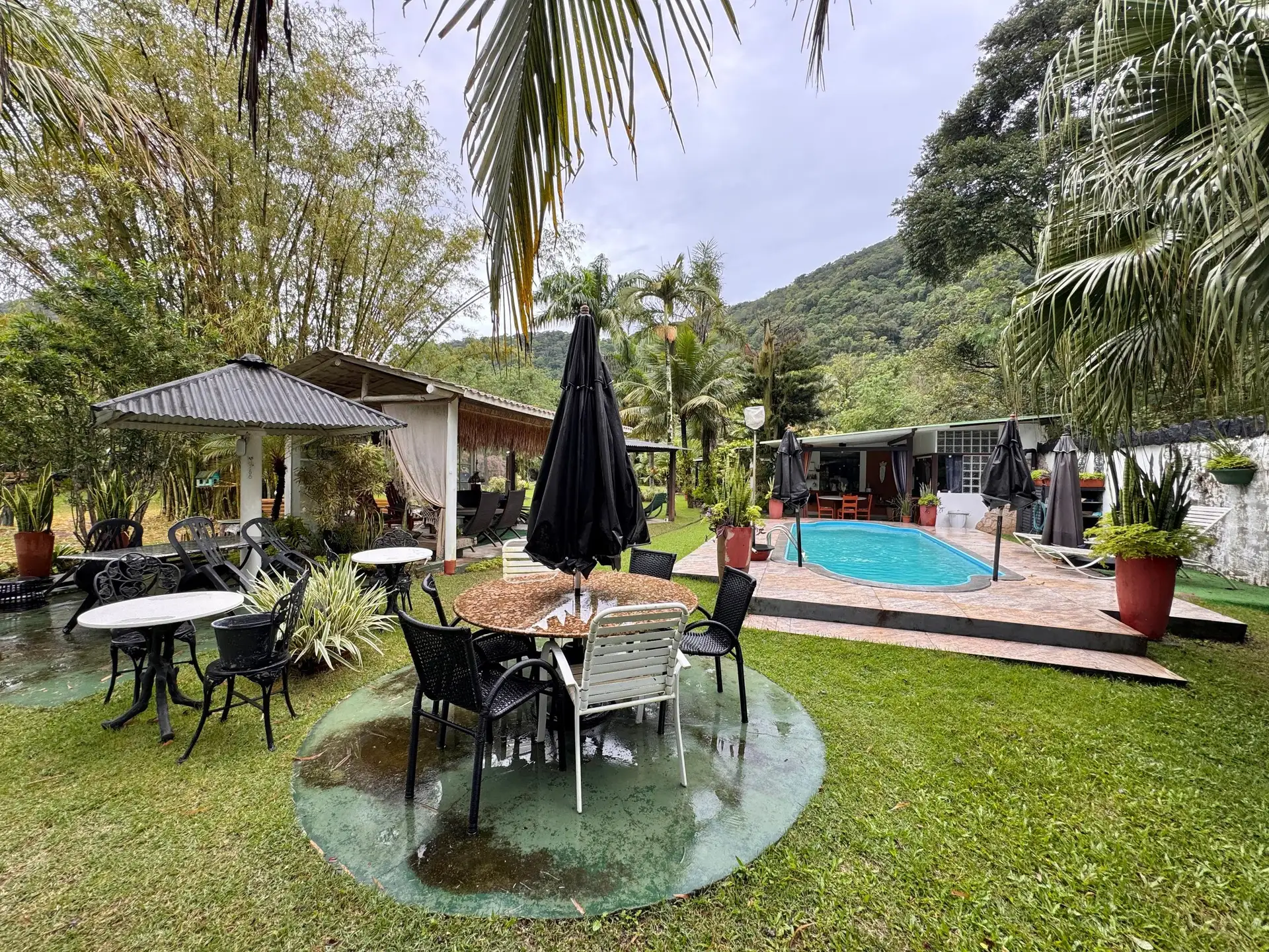 Casa para locação com 3 suítes e jardim privativo — photo 13