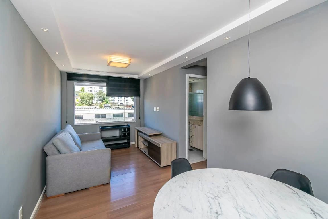 2-bedroom apartment with a home office in Rio de Janeiro