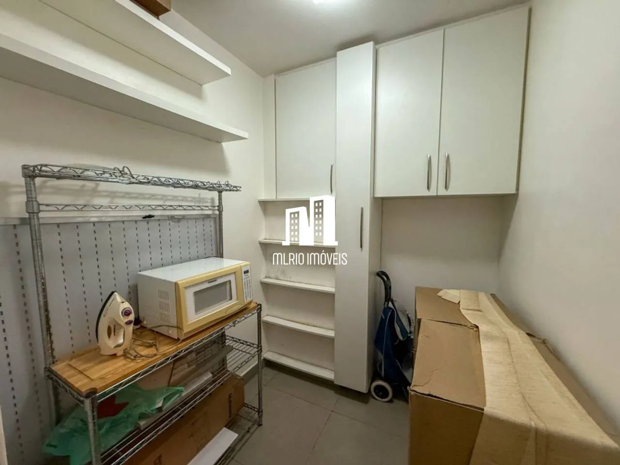 Деревянный пол или ламинат и 3 спальни: квартира 120 м² — photo 16