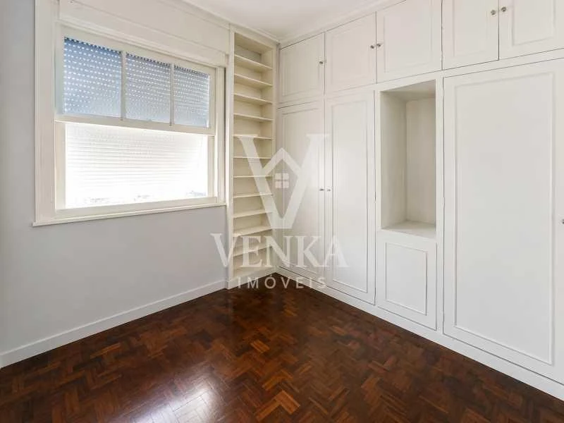 Furnished 210 m² penthouse with a full-length balcony — photo 24