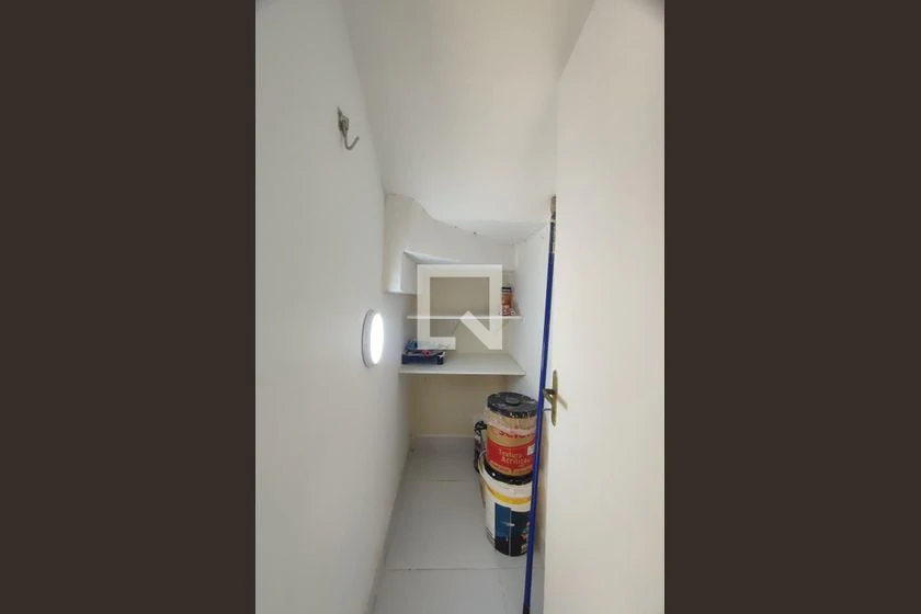 Unfurnished house with 3 bedrooms and 4 bathrooms — photo 65