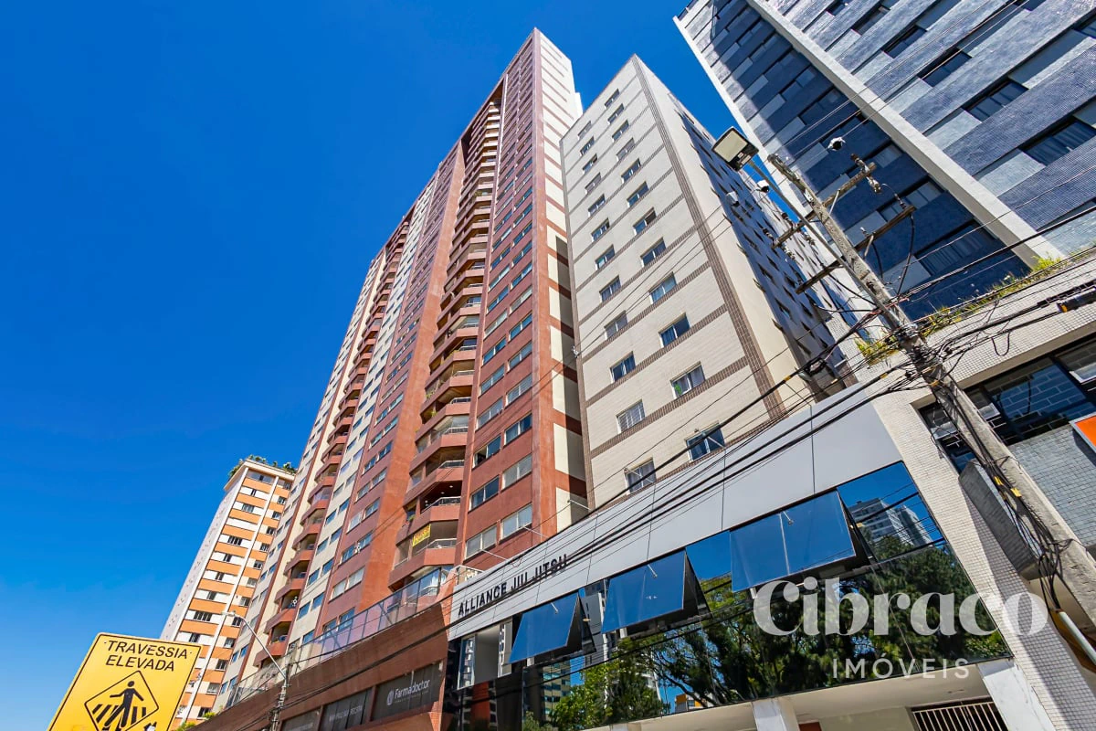 Apartamento com piso de madeira ou laminado, Rebouças — photo 13