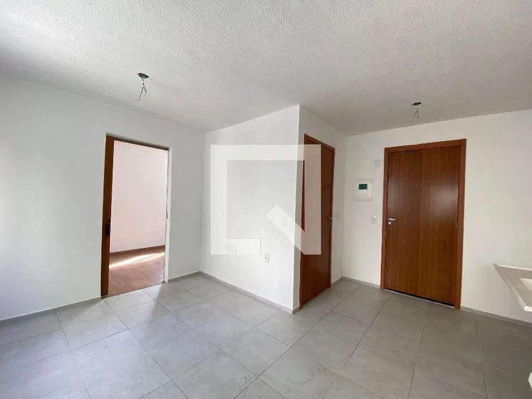 One-bedroom apartment in a building with a pool — photo 36