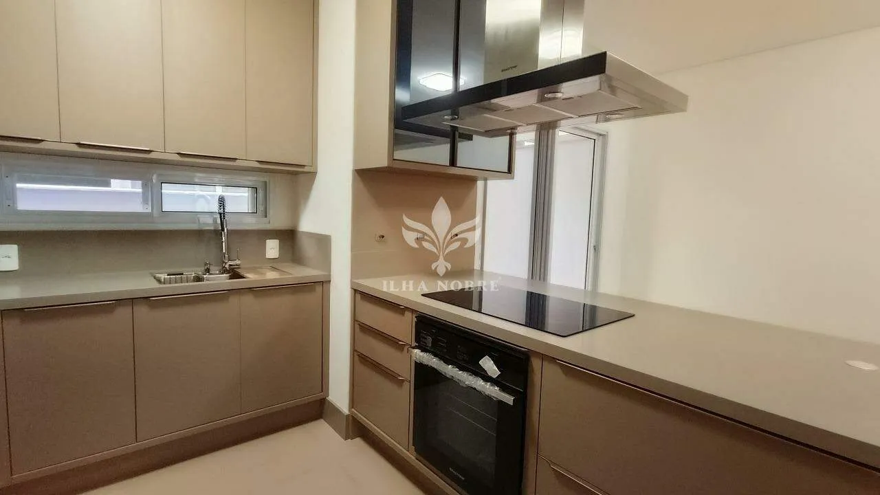 House with 4 en-suite bedrooms and balcony grill — photo 4