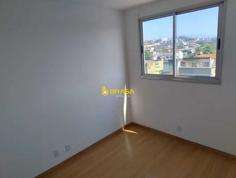 Apartamento mobiliado com 2 quartos e varanda envidraçada — photo 2