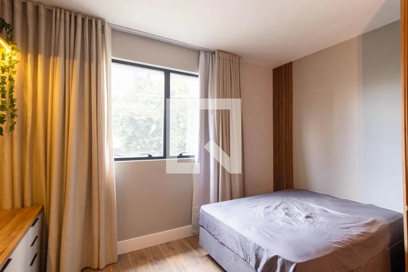 Apartamento de 1 dormitorio con cocina compacta — photo 4