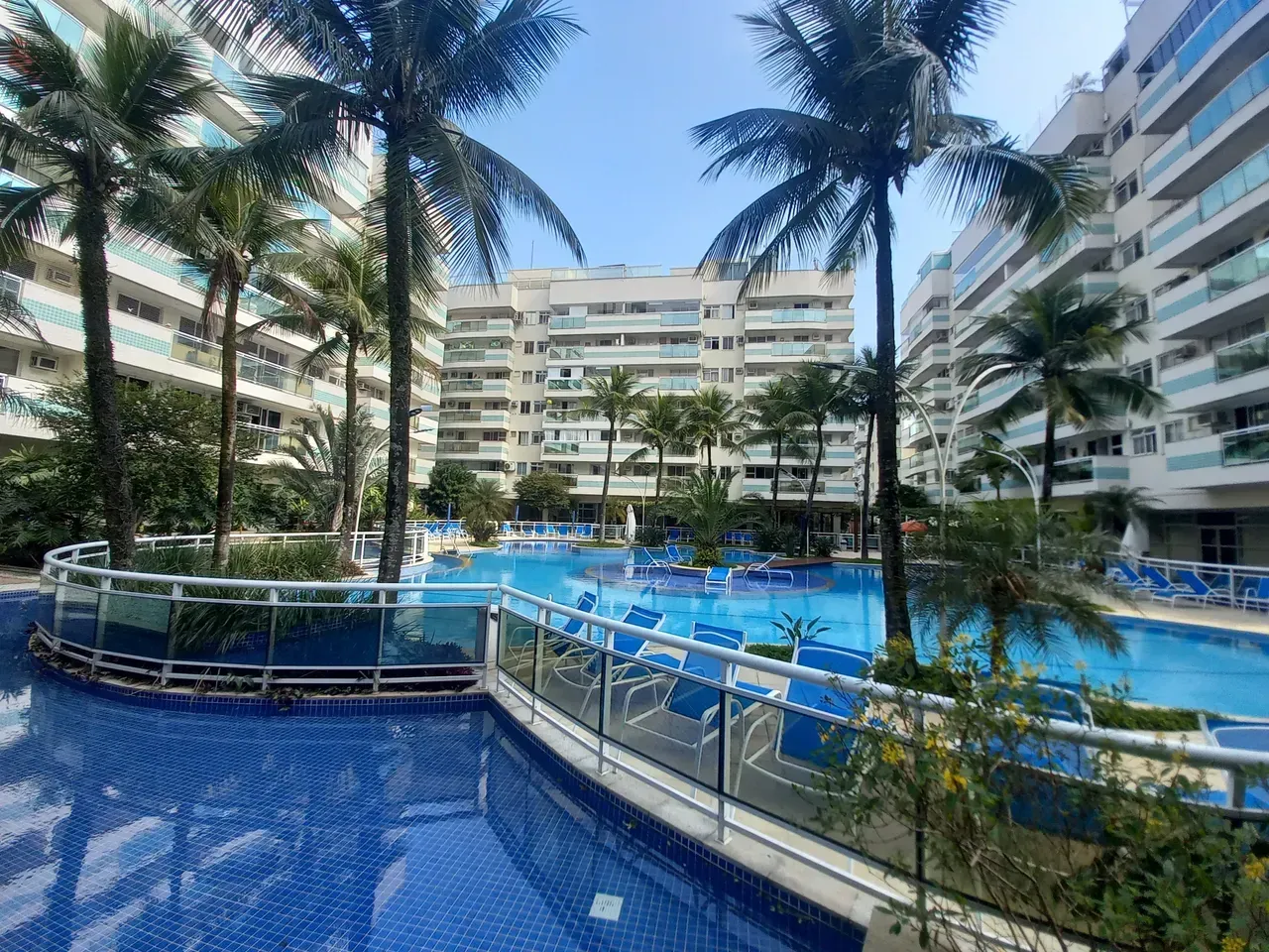 Apartamento de 2 quartos com 3 banheiros e cozinha fechada — photo 35