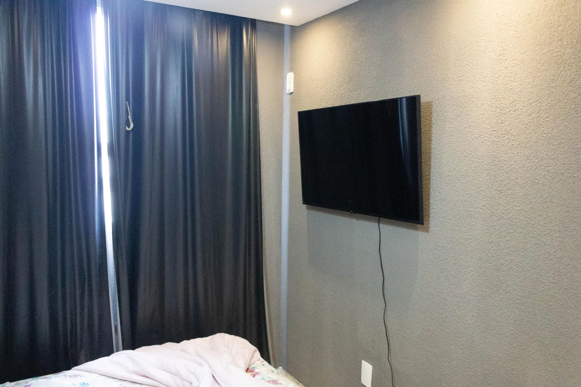 42 m² apartment with a home office and a washing machine — photo 13