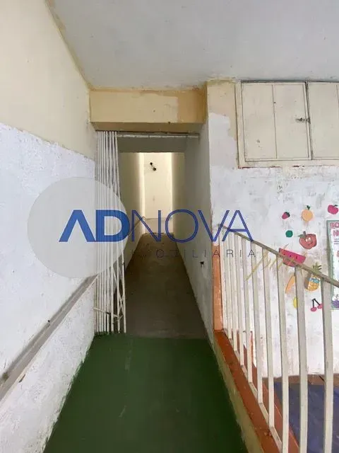 House with 5 bedrooms, 3 bathrooms and separate kitchen — photo 17
