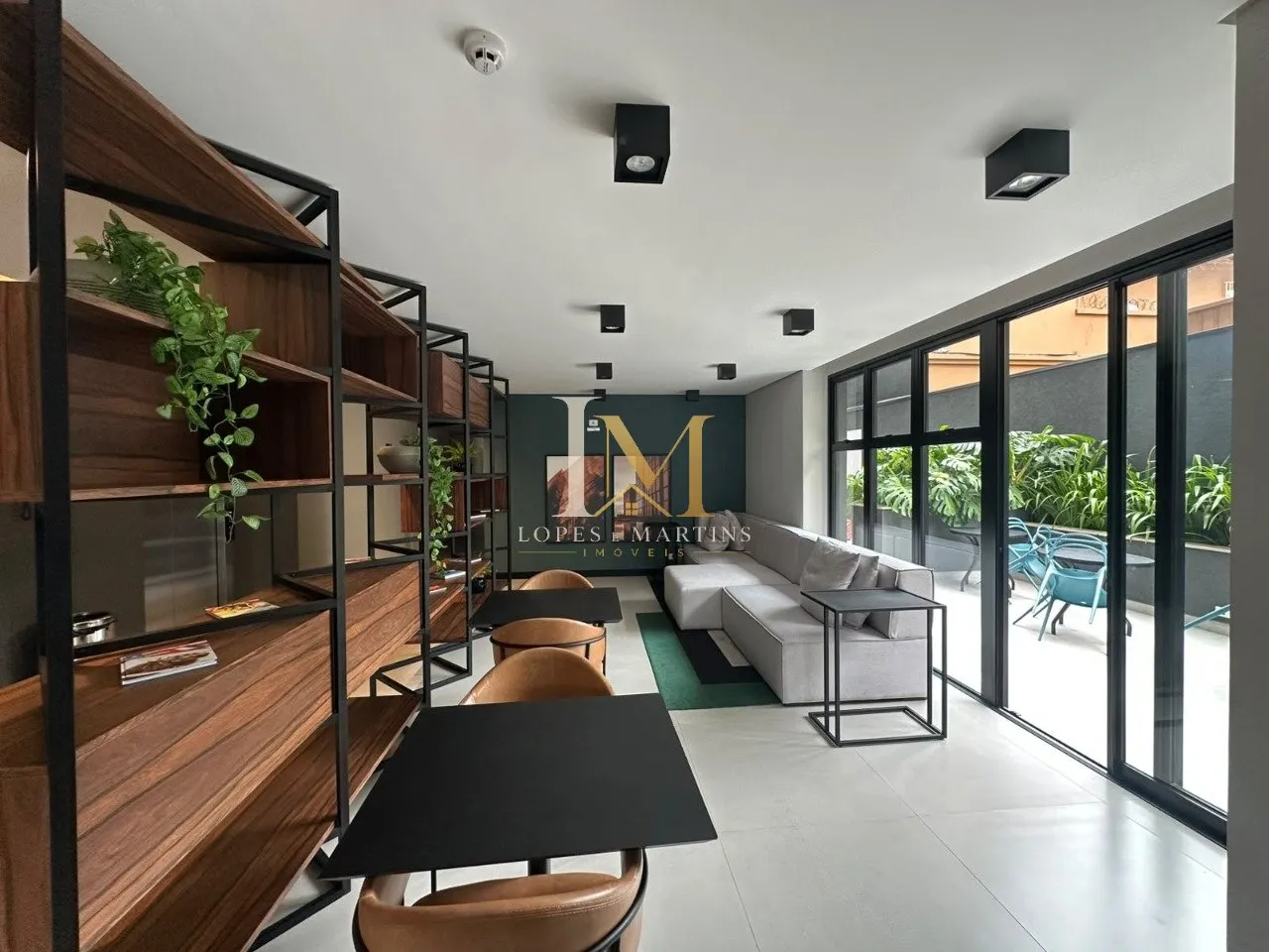 Пральна машина та 2 спальні: квартира 42 м² — photo 27