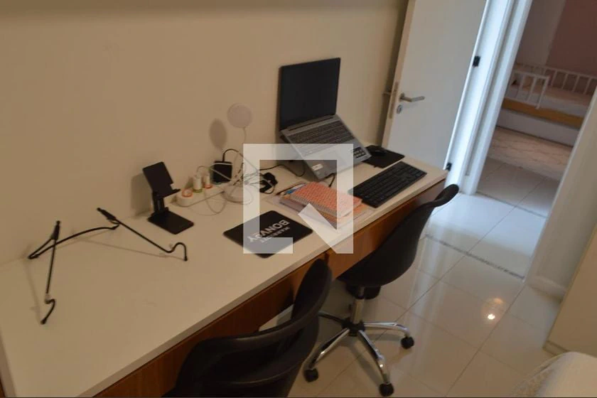 3 quartos e janelas do piso ao teto: apartamento de 85 m² — photo 18