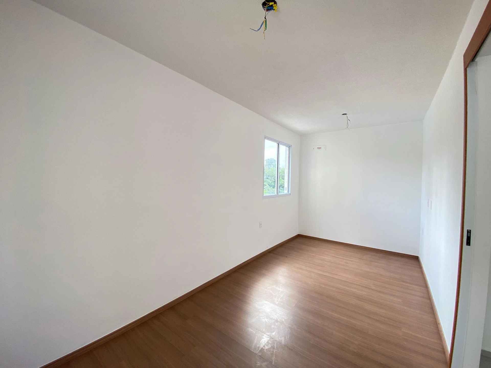 One-bedroom apartment with a grill on the balcony — photo 3