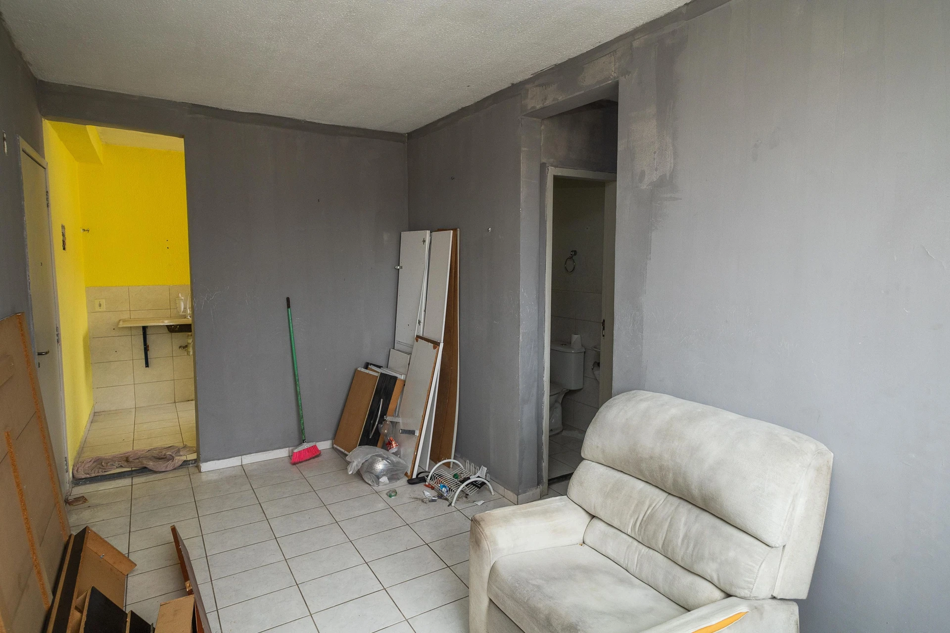 Квартира з 2 кімнатами та зоною пральні — photo 23