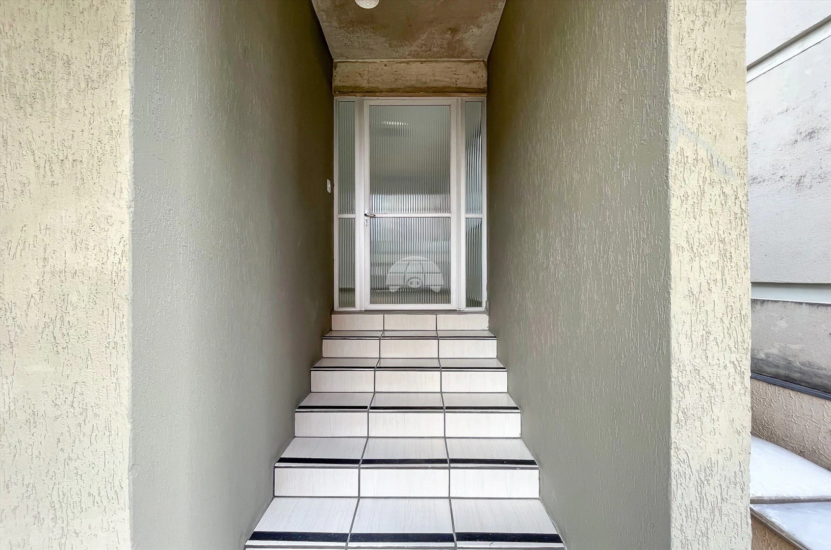 Home office in a one-bedroom apartment, 93 m² — photo 23