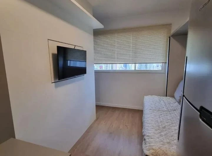 Furnished 45 m² apartment on the 18th floor, no parking — photo 8