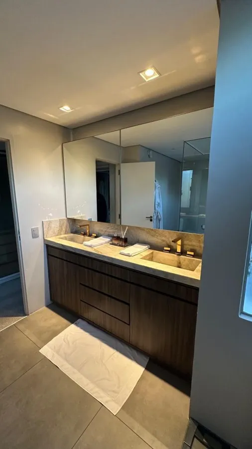 Посудомоечная машина и 5 спален: дом 700 м² — photo 32
