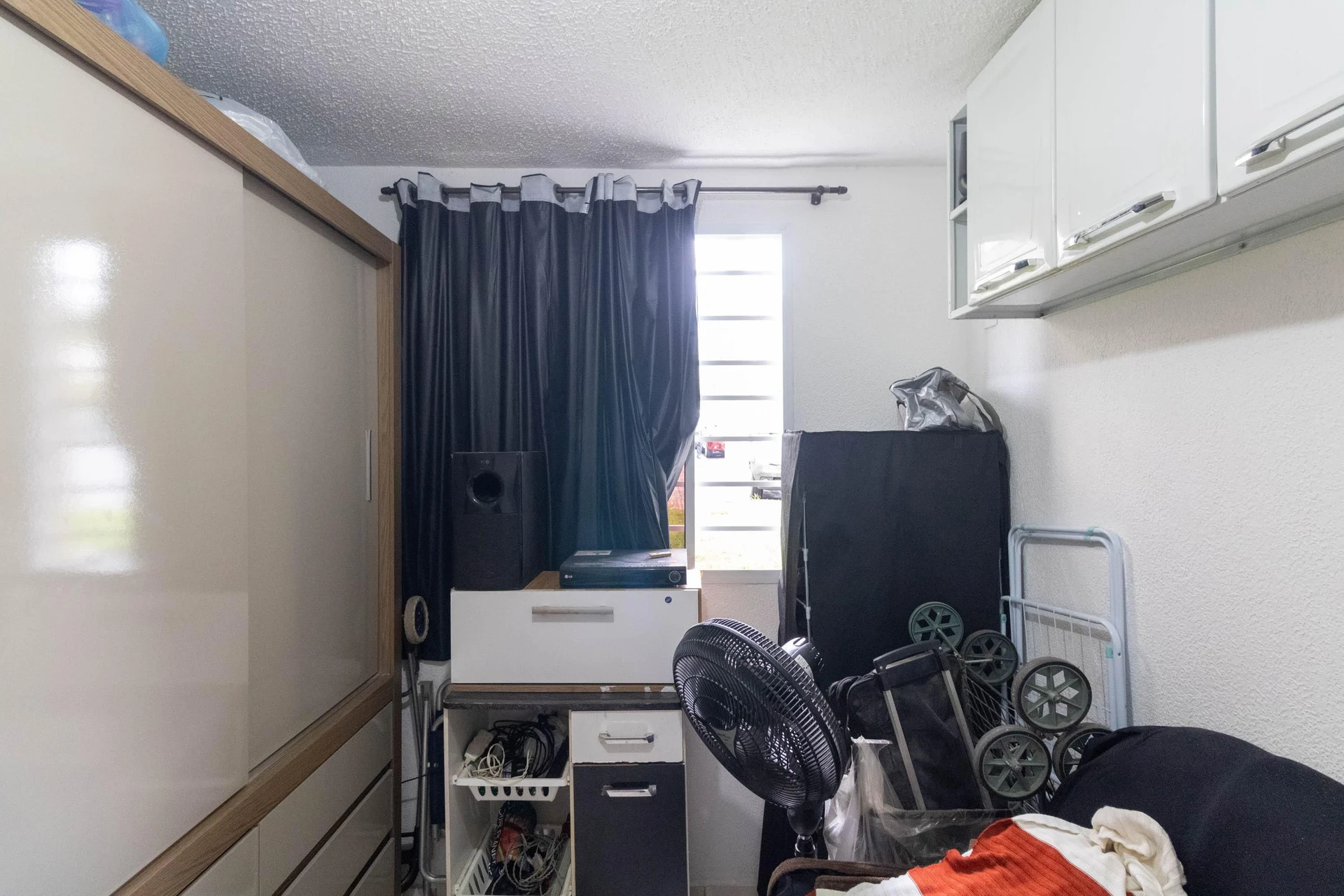 Apartamento mobiliado com 2 quartos e 1 banheiro — photo 47