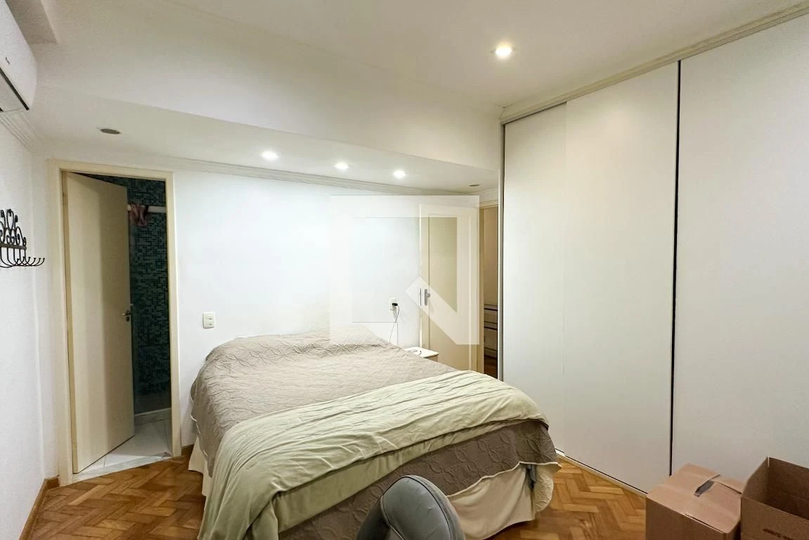 4-bedroom apartment with a home office in Rio de Janeiro — photo 15
