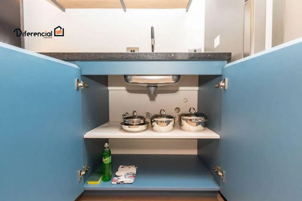 Furnished studio 35 m² with an open-plan kitchen — photo 9