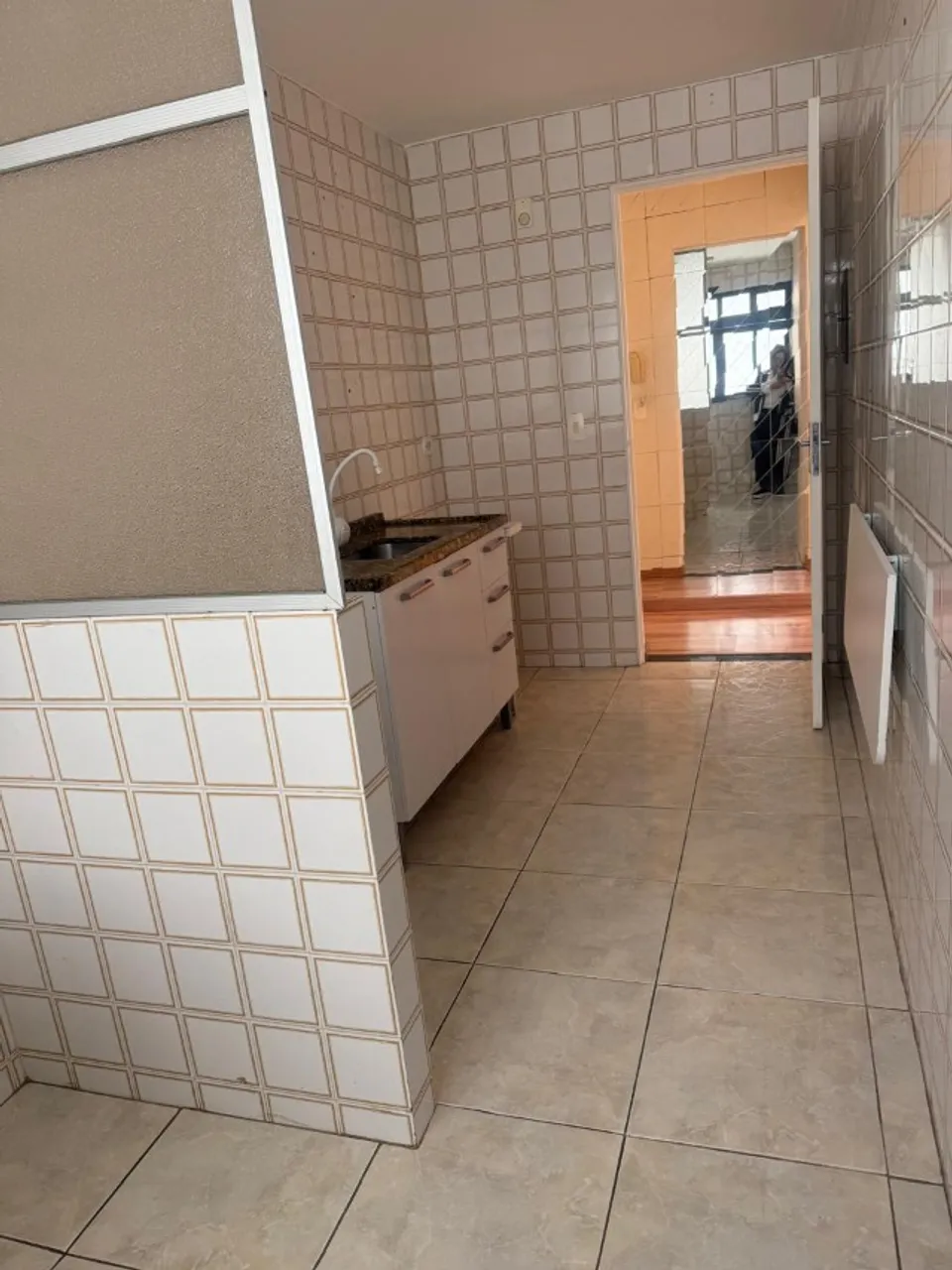 2-bedroom, 2-bath apartment with no parking space — photo 14