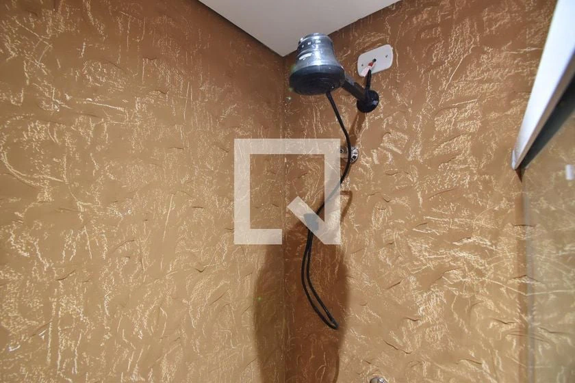 Studio, 42 m², with wood or laminate floors — photo 15