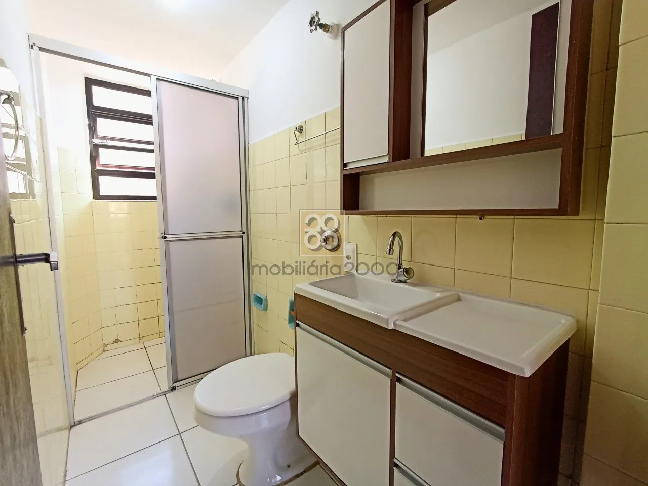 Wood or laminate floors in a 3-bedroom apartment, 60 m² — photo 10