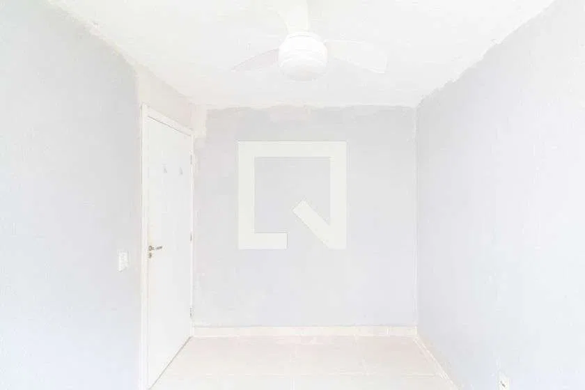 2-bedroom apartment in a building with a gym — photo 27