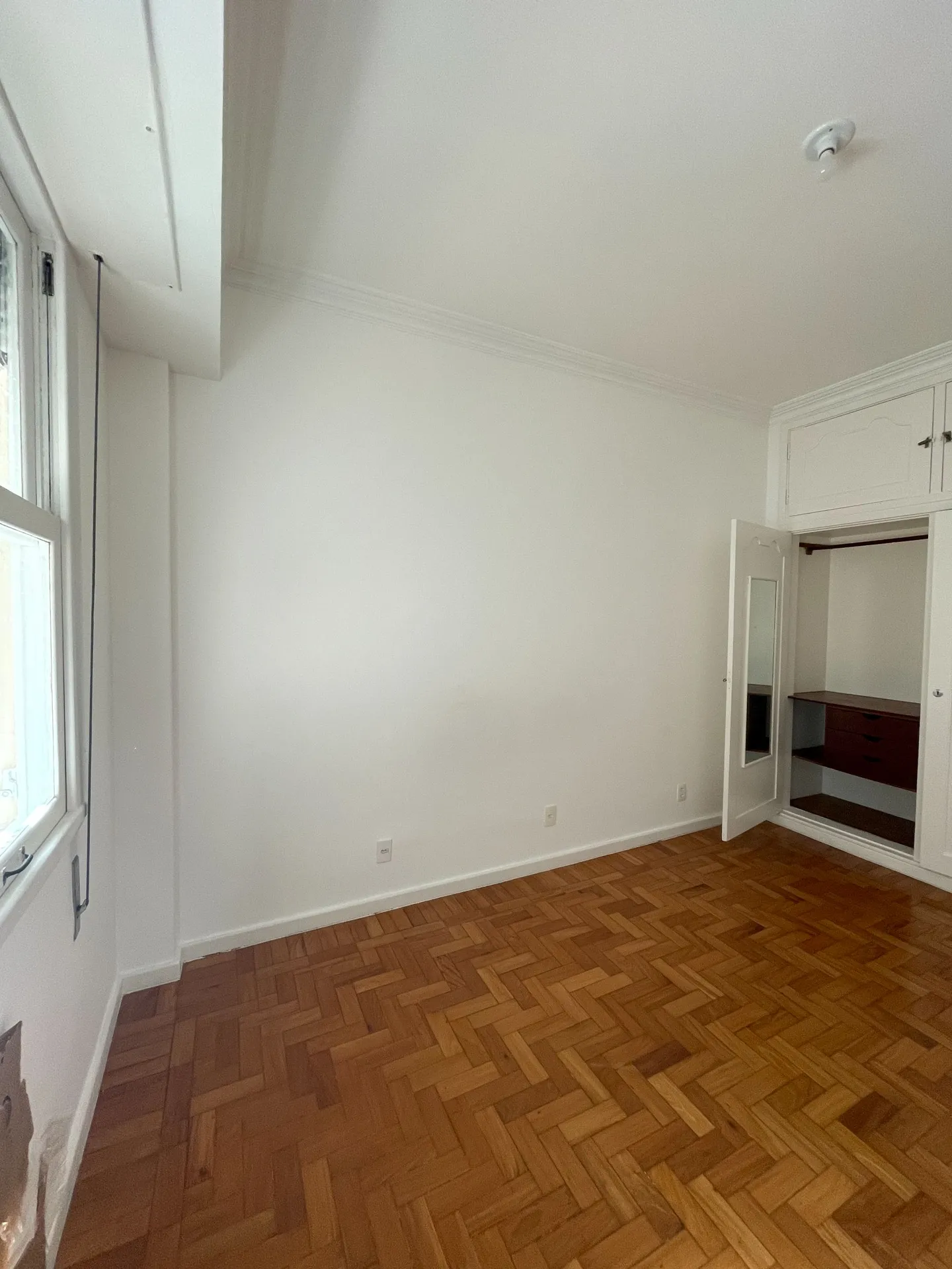 Apartment with open-plan kitchen, 3 bedrooms and parking — photo 20