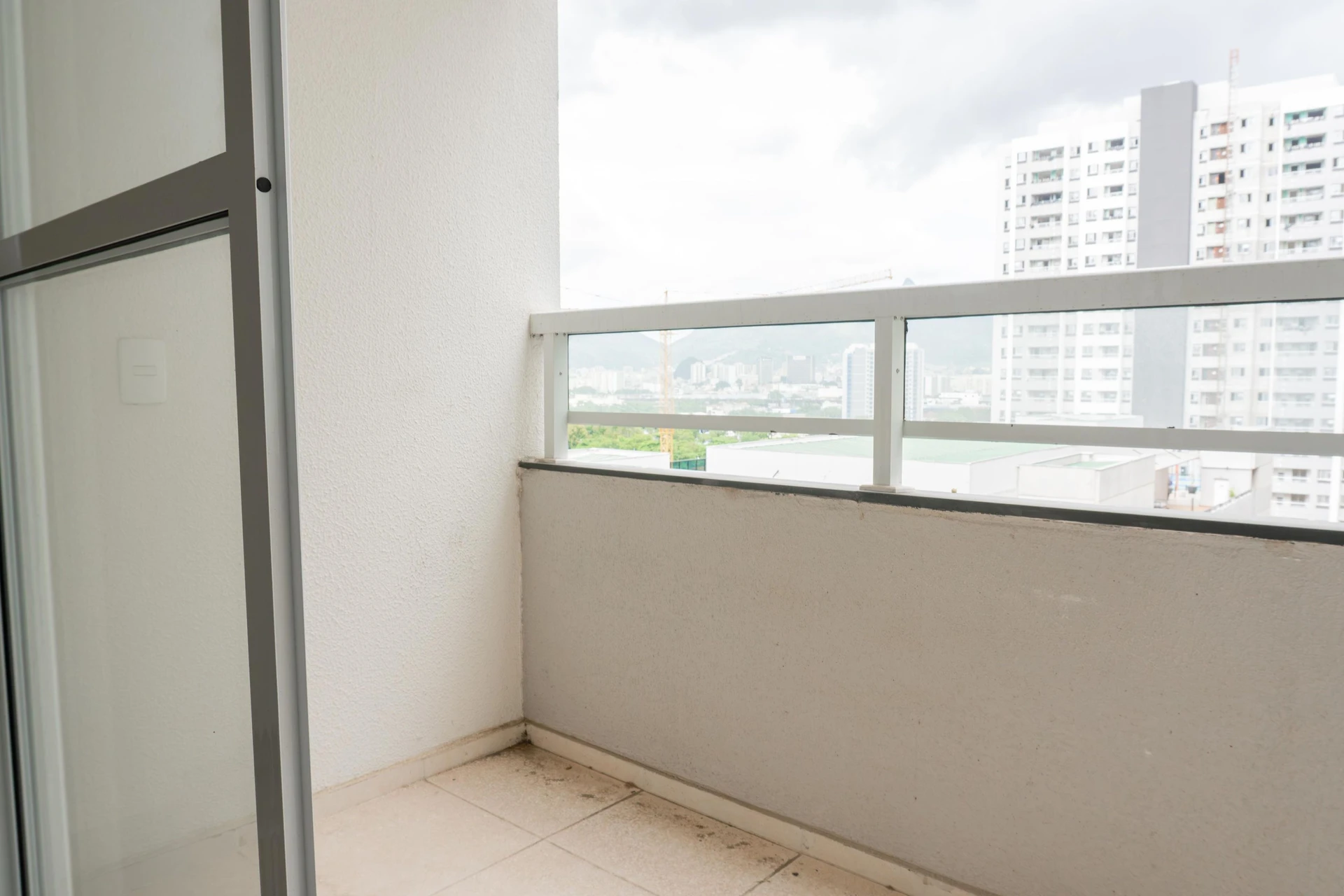 2-bedroom apartment in a building with a sauna — photo 26