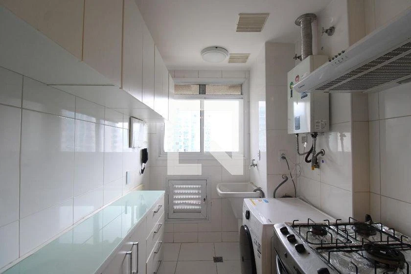 Furnished apartment, 115 m², with a grill on the balcony — photo 30
