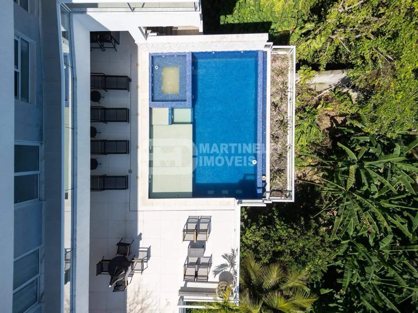 Furnished house with 5 bedrooms and 6 bathrooms — photo 14