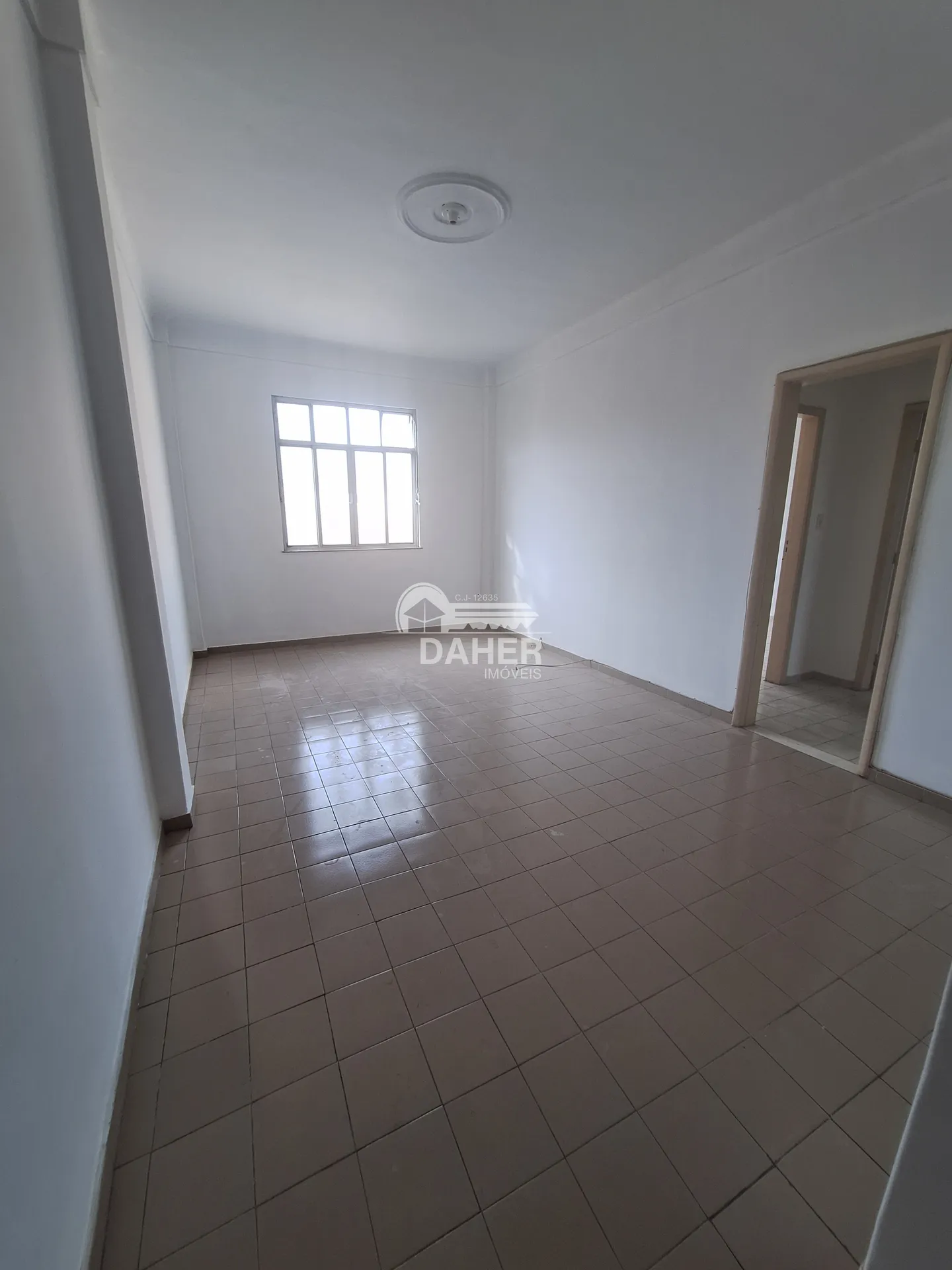 Apartamento de 2 quartos com banheiro de ducha elétrica — photo 2