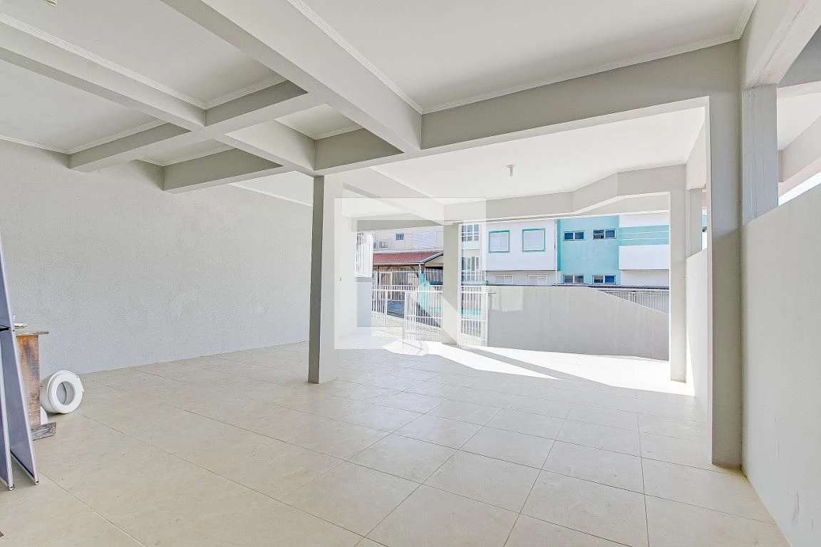 4-bedroom house with a garden in Florianópolis — photo 13